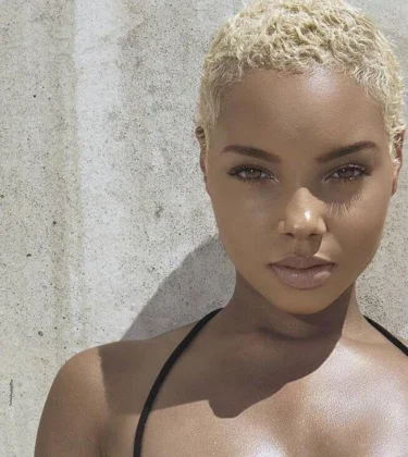 Short Haircuts Women With Natural Hair