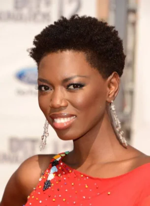 Short Haircuts Women With Natural Hair
