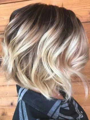 Short Highlighted Haircuts