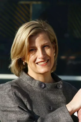 Rounded and Refined: Inside Sophie of Edinburgh's Classic Bob Hairstyle