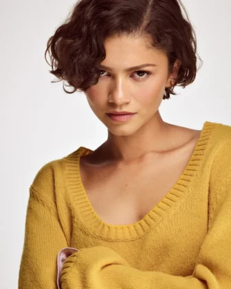 Zendaya's New Haircut Isn't Just a Trim &mdash; It's a Statement